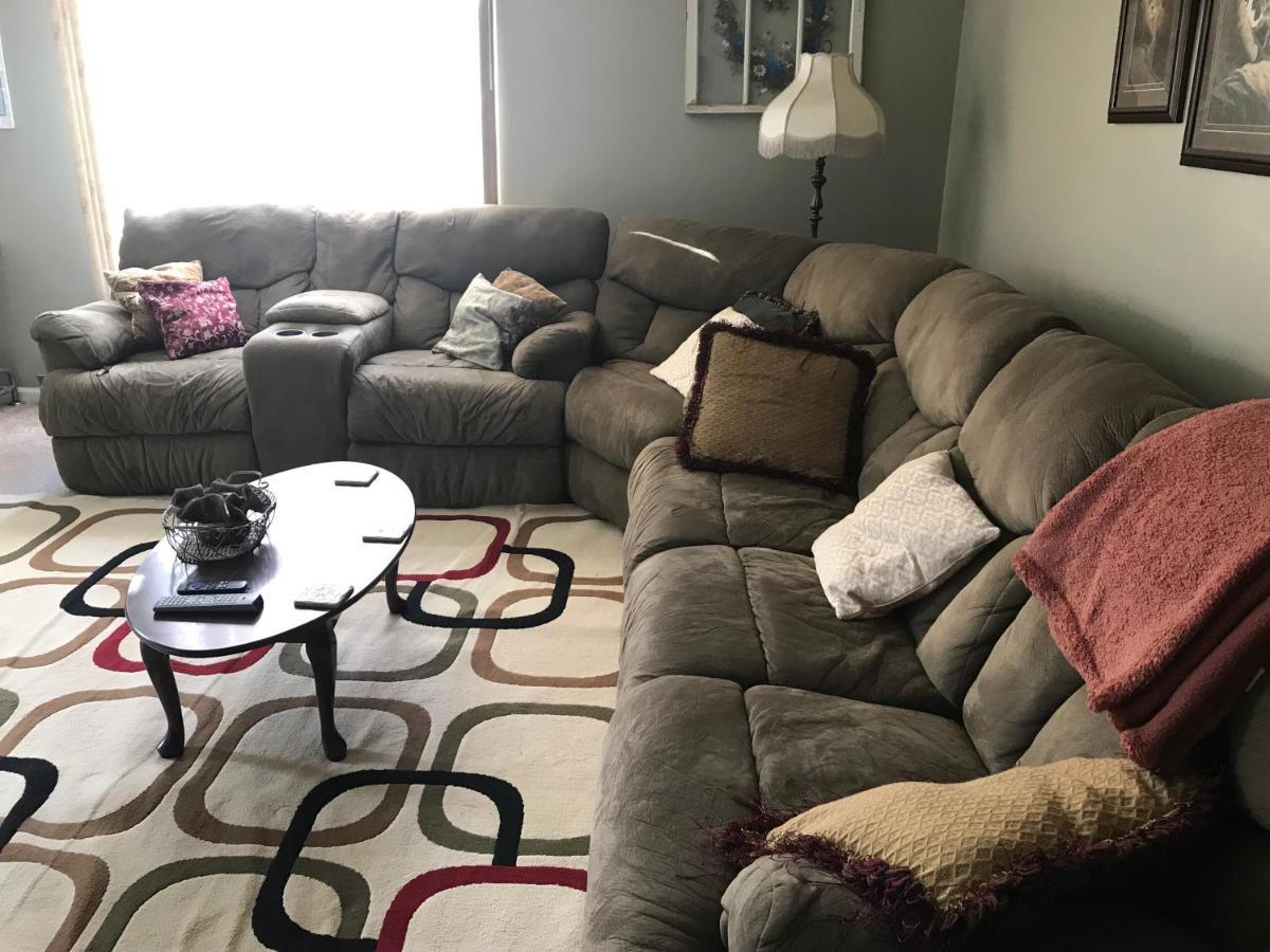 Lakeshore Retreat Bed & Breakfast Richmond Bagian luar foto
